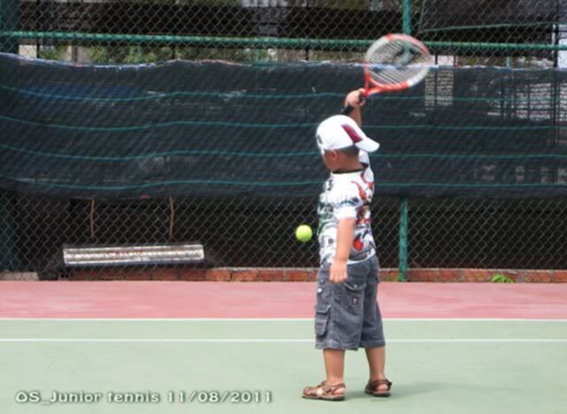 Tập tennis trẻ em..miễn phí..