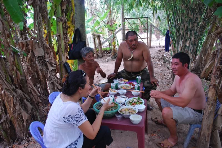 POST MẤY CÁI HÌNH THAM QUAN BẾN TRE, HÂM NÓNG TÍ NÀO (đã có hàng trang 2)