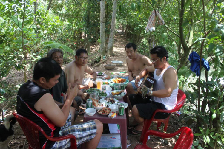 POST MẤY CÁI HÌNH THAM QUAN BẾN TRE, HÂM NÓNG TÍ NÀO (đã có hàng trang 2)