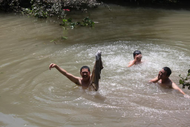 POST MẤY CÁI HÌNH THAM QUAN BẾN TRE, HÂM NÓNG TÍ NÀO (đã có hàng trang 2)