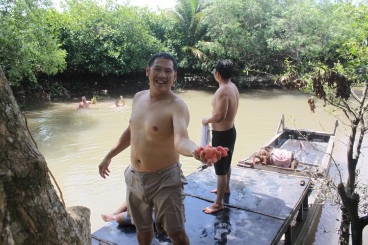 POST MẤY CÁI HÌNH THAM QUAN BẾN TRE, HÂM NÓNG TÍ NÀO (đã có hàng trang 2)