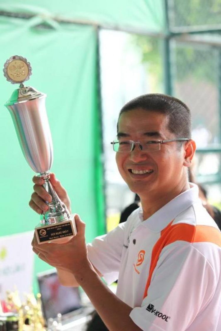 HÌNH ẢNH THI ĐẤU GIẢI TENNIS GIAO LƯU CÁC CHI HỘI OS LẦN II – BÌNH DƯƠNG 14/08/2011