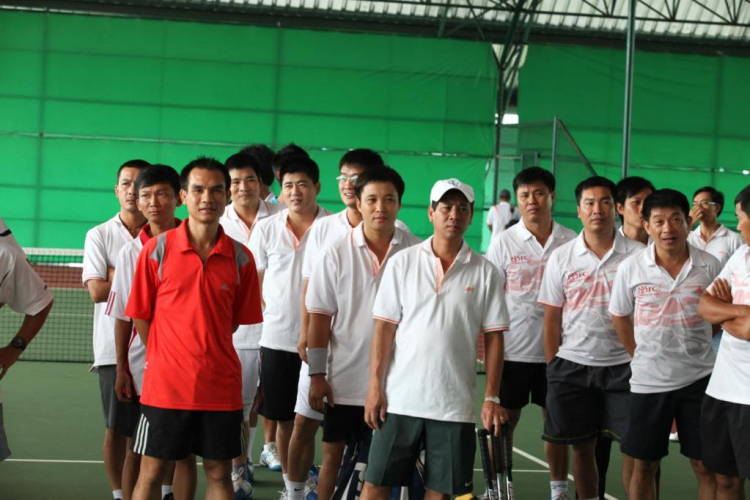 HÌNH ẢNH THI ĐẤU GIẢI TENNIS GIAO LƯU CÁC CHI HỘI OS LẦN II – BÌNH DƯƠNG 14/08/2011