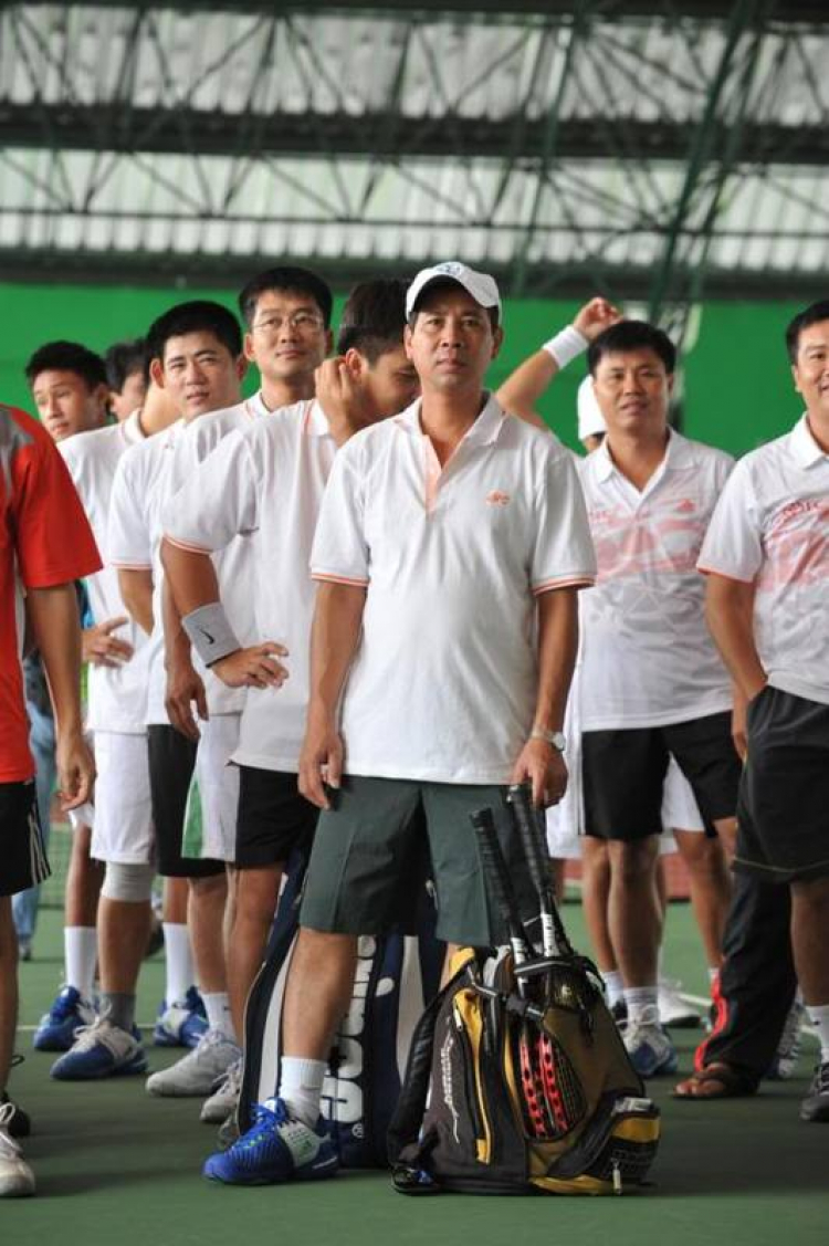 HÌNH ẢNH THI ĐẤU GIẢI TENNIS GIAO LƯU CÁC CHI HỘI OS LẦN II – BÌNH DƯƠNG 14/08/2011