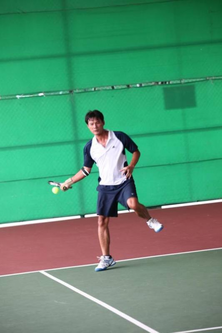 HÌNH ẢNH THI ĐẤU GIẢI TENNIS GIAO LƯU CÁC CHI HỘI OS LẦN II – BÌNH DƯƠNG 14/08/2011