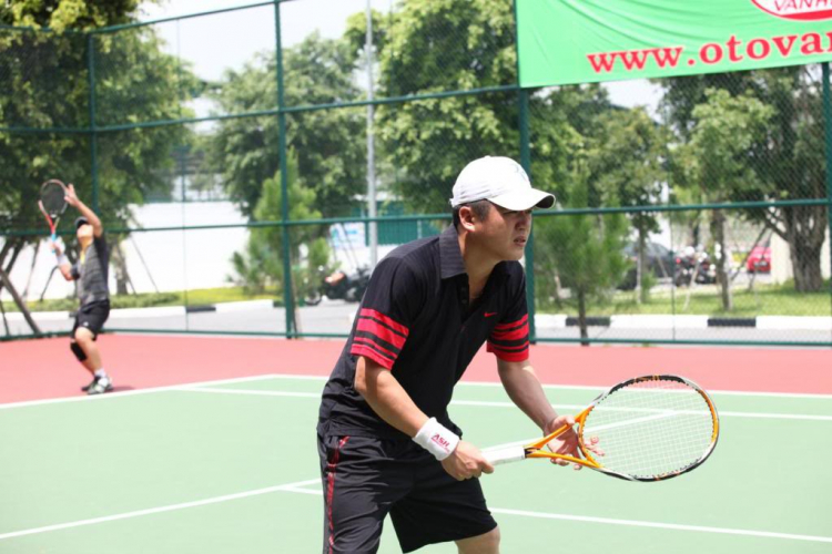 HÌNH ẢNH THI ĐẤU GIẢI TENNIS GIAO LƯU CÁC CHI HỘI OS LẦN II – BÌNH DƯƠNG 14/08/2011