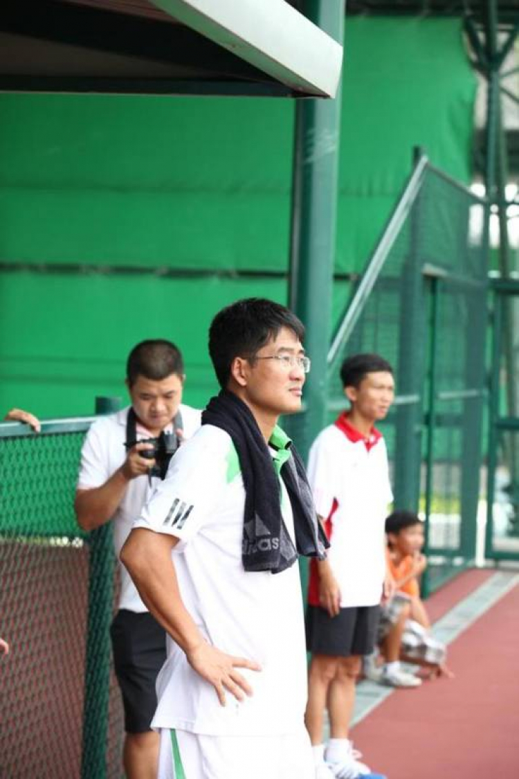 HÌNH ẢNH THI ĐẤU GIẢI TENNIS GIAO LƯU CÁC CHI HỘI OS LẦN II – BÌNH DƯƠNG 14/08/2011