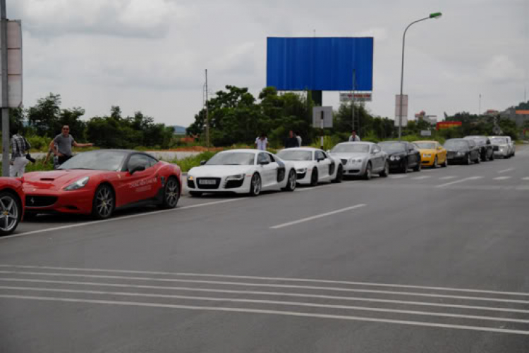 "Ha Noi Super Cars Club" ♥ Chung niềm đam mê ♥