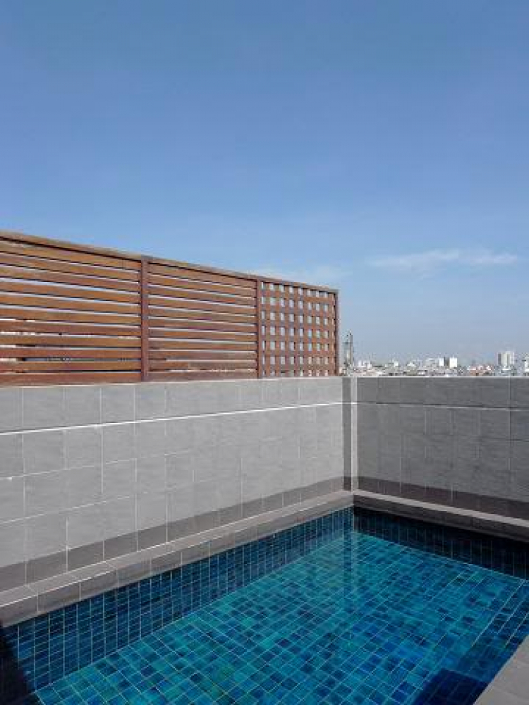 Cho em hỏi đôi điều về mặt bằng kinh doanh !!! Cho em hỏi đôi điều về mặt bằng kinh doanh !!!