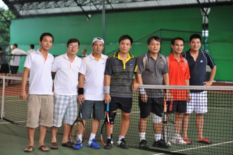 HÌNH ẢNH THI ĐẤU GIẢI TENNIS GIAO LƯU CÁC CHI HỘI OS LẦN II – BÌNH DƯƠNG 14/08/2011