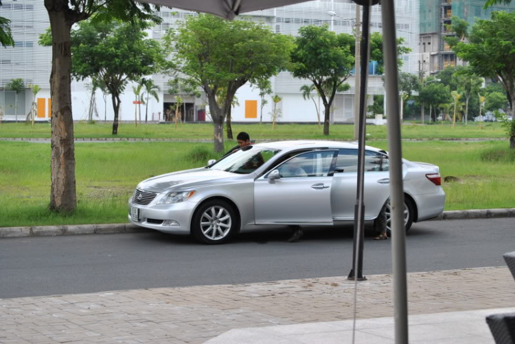 Lexus LS430, LS460/L,  LS600h/L - Im Lặng Là Vàng