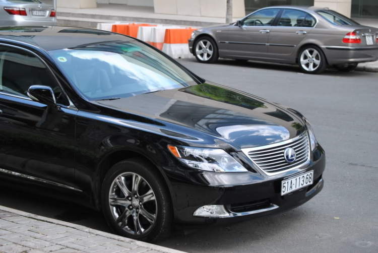 Lexus LS430, LS460/L,  LS600h/L - Im Lặng Là Vàng