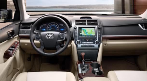 Toyota Camry thế hệ mới chính thức trình làng