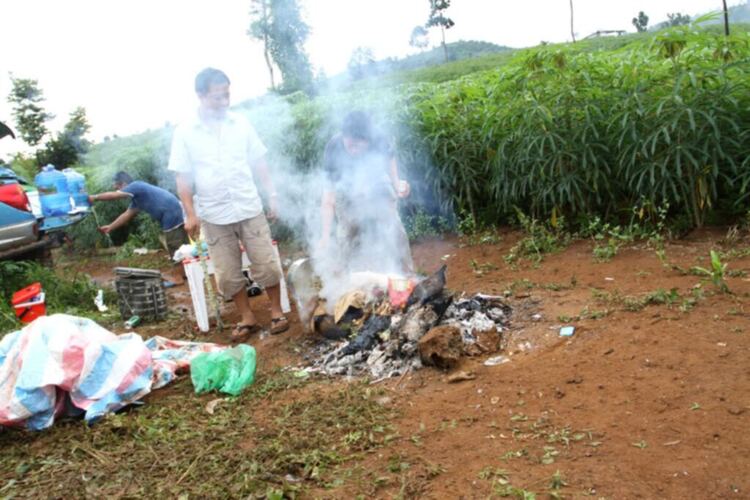 Daknong-Dakno Hành trình chinh phục đỉnh mùa đông hay cuộc hành xác của những kẻ khùng