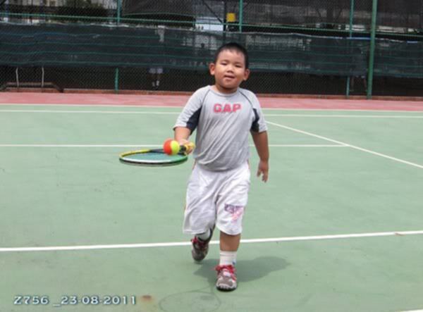 Tập tennis trẻ em..miễn phí.. Tập tennis trẻ em..miễn phí..