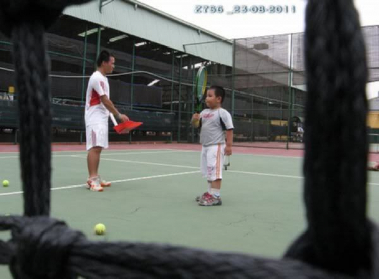 Tập tennis trẻ em..miễn phí..