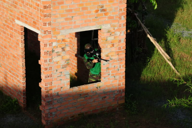 Rủ rê bắn painball - chủ nhật 25/09 (hình ảnh ngày 28/8 trang 9,10)