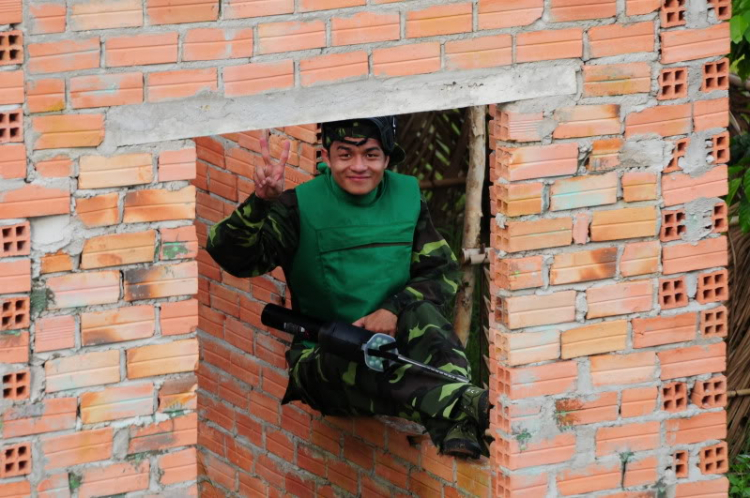 Rủ rê bắn painball - chủ nhật 25/09 (hình ảnh ngày 28/8 trang 9,10)