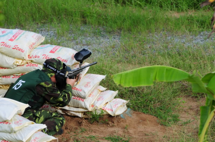 Rủ rê bắn painball - chủ nhật 25/09 (hình ảnh ngày 28/8 trang 9,10)