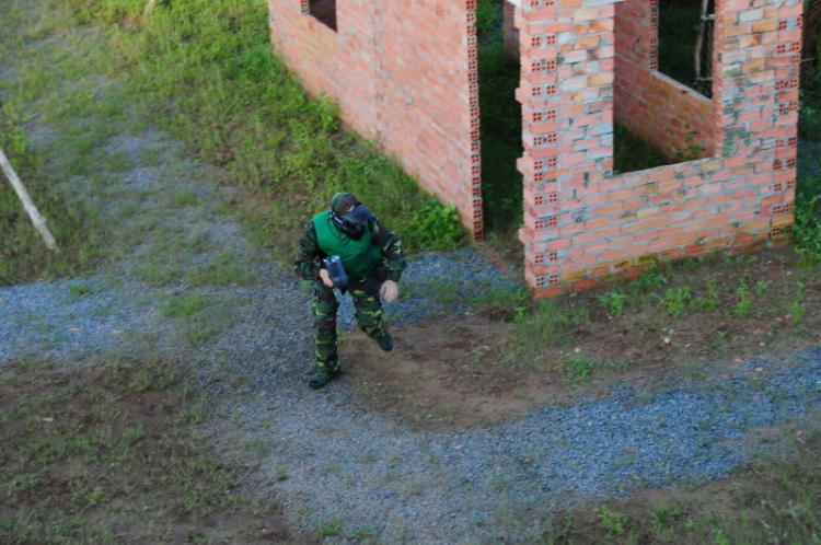 Rủ rê bắn painball - chủ nhật 25/09 (hình ảnh ngày 28/8 trang 9,10)