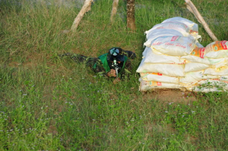 Rủ rê bắn painball - chủ nhật 25/09 (hình ảnh ngày 28/8 trang 9,10)