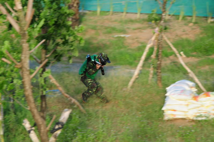 Rủ rê bắn painball - chủ nhật 25/09 (hình ảnh ngày 28/8 trang 9,10)