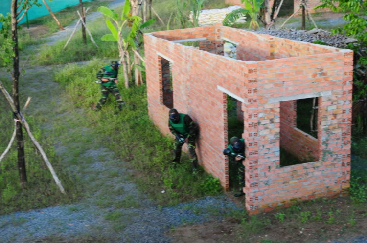 Rủ rê bắn painball - chủ nhật 25/09 (hình ảnh ngày 28/8 trang 9,10)