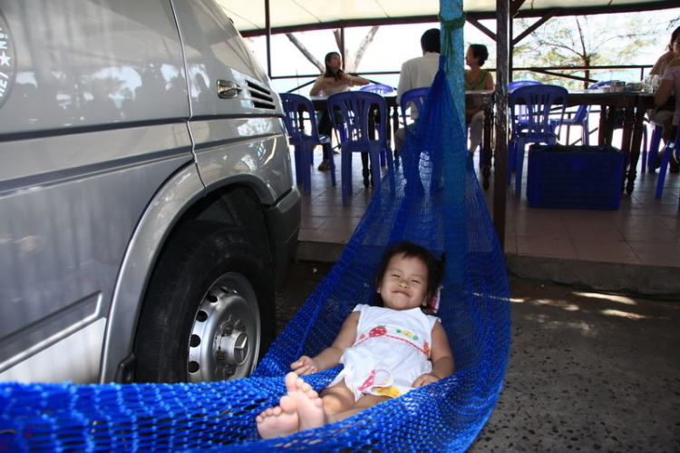 Ăn ở Cà ná, quán nào có võng cho khách nghỉ nhỉ?