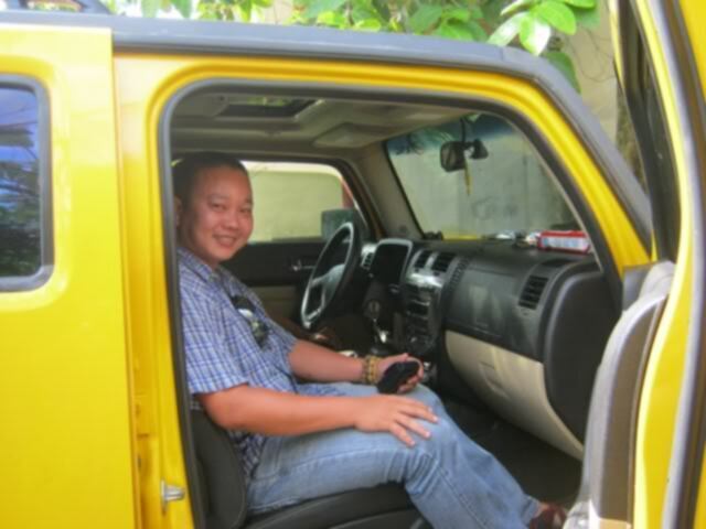 Siêu xe uống xăng, siêu xe offroad đây bác Đàm ! Siêu xe uống xăng, siêu xe offroad đây bác Đàm !