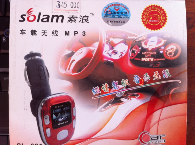 Độ cổng USB cho Focus Ghia AT!! Độ cổng USB cho Focus Ghia AT!!