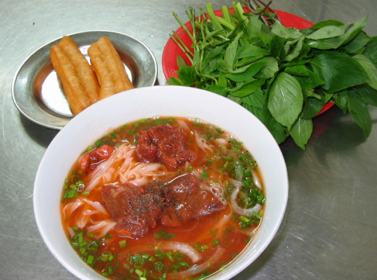 Ăn vặt ở Sài Gòn, làm sao cho "đã"?