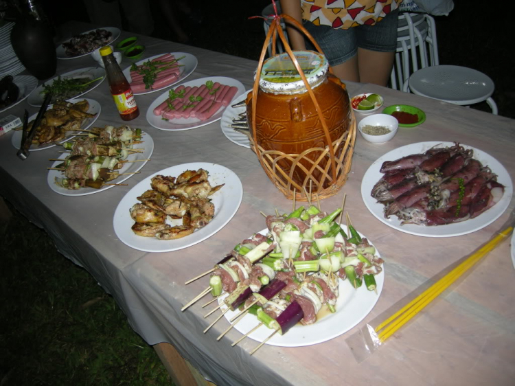 LO TRINH QUOC KHANH DAM' RI SAFARI CUA AE XE CO & XE CU ! LO TRINH QUOC KHANH DAM' RI SAFARI CUA AE XE CO & XE CU !
