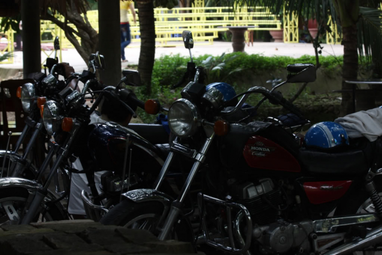THành lập Hội những người mê và chơi xe Motor Honda LA 250cc