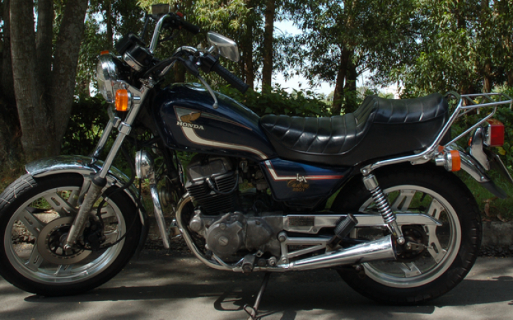 THành lập Hội những người mê và chơi xe Motor Honda LA 250cc