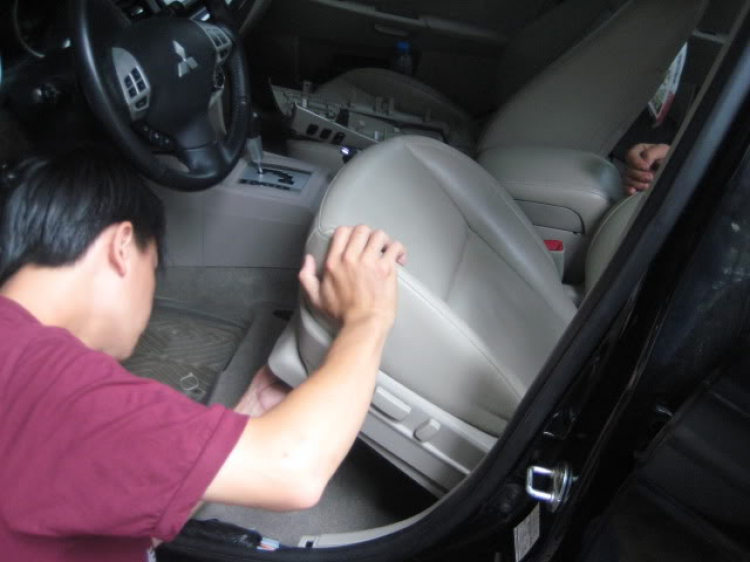 Tự hào là chiếc Lancer Fotis đầu tiên ở VN độ memory seat Tự hào là chiếc Lancer Fotis đầu tiên ở VN độ memory seat