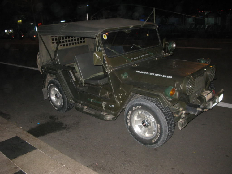 JEEP SÀI GÒN & LOANH QUANH NHỮNG NGÀY QUỐC KHÁNH 2011 JEEP SÀI GÒN & LOANH QUANH NHỮNG NGÀY QUỐC KHÁNH 2011
