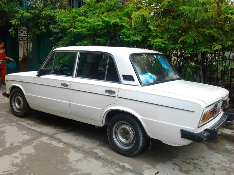 Lada 2103 của em xin ra măt các bác