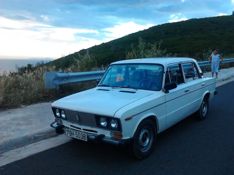 Lada 2103 của em xin ra măt các bác