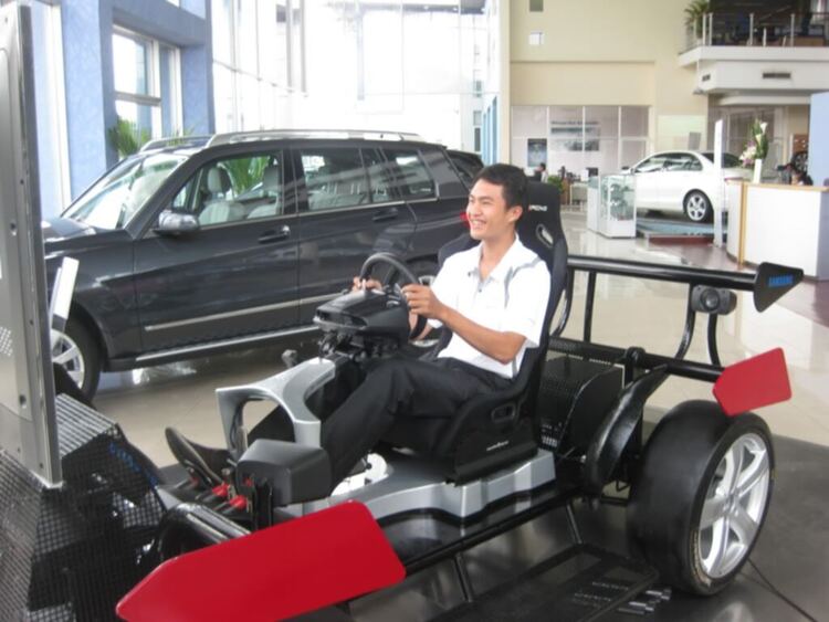 Cuộc thi lái SLS AMG - GranTurismo 5 do MBV tổ chức Cuộc thi lái SLS AMG - GranTurismo 5 do MBV tổ chức