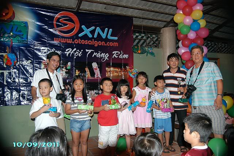 Thêm ít hình ảnh về Đem Hội Trăng Rằm XNL 2011