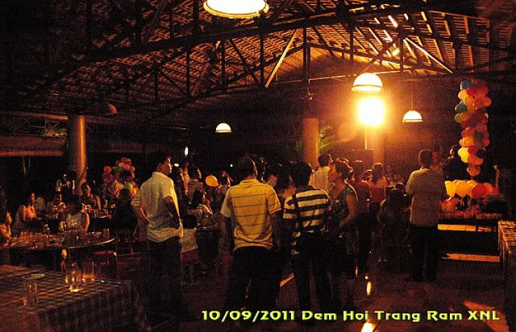 Thêm ít hình ảnh về Đem Hội Trăng Rằm XNL 2011