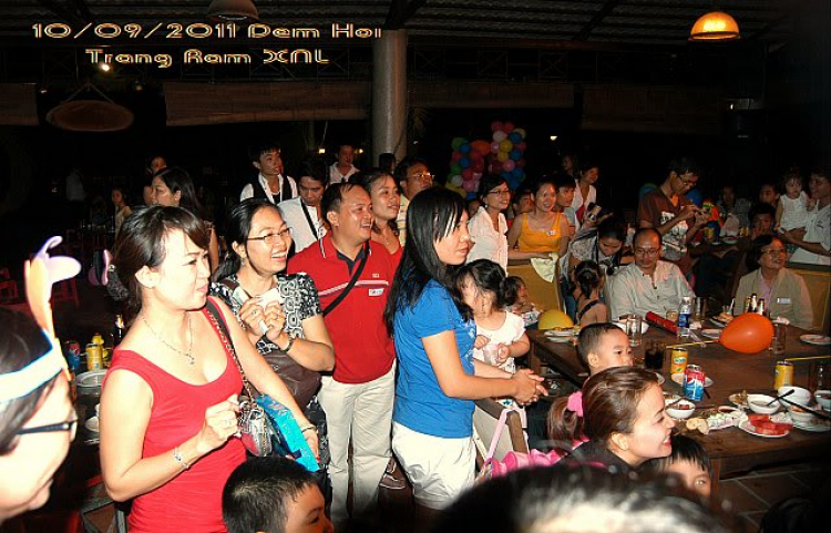 Thêm ít hình ảnh về Đem Hội Trăng Rằm XNL 2011