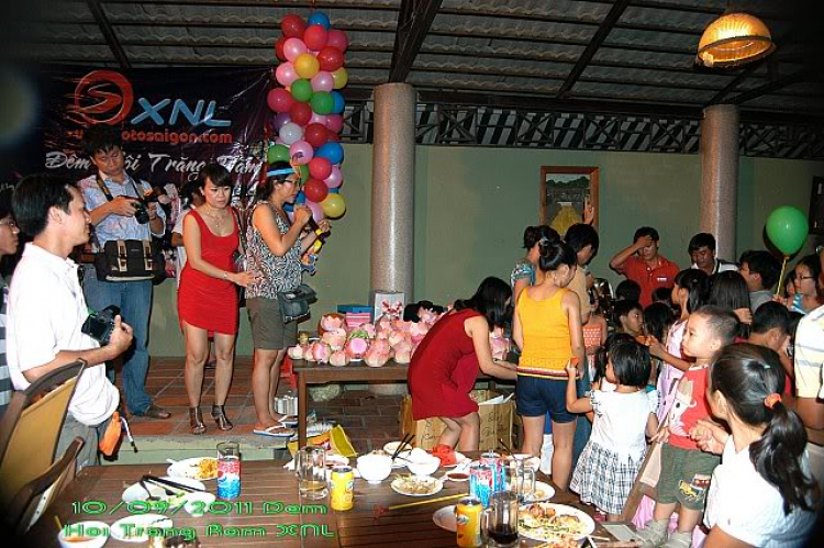 Thêm ít hình ảnh về Đem Hội Trăng Rằm XNL 2011