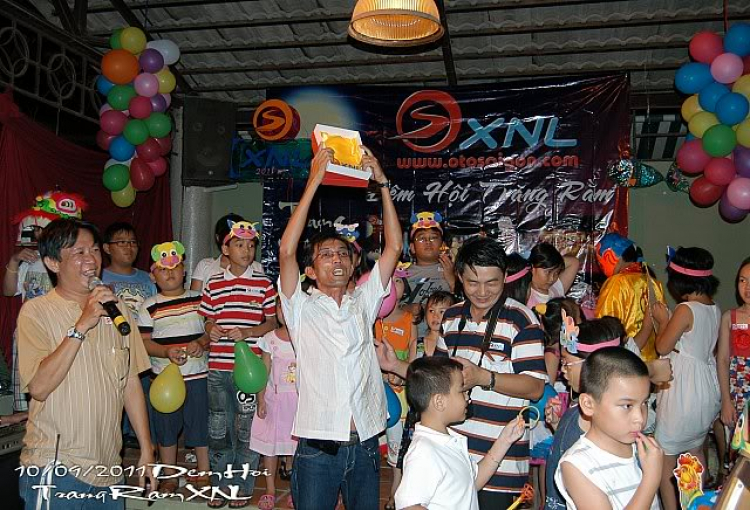 Thêm ít hình ảnh về Đem Hội Trăng Rằm XNL 2011