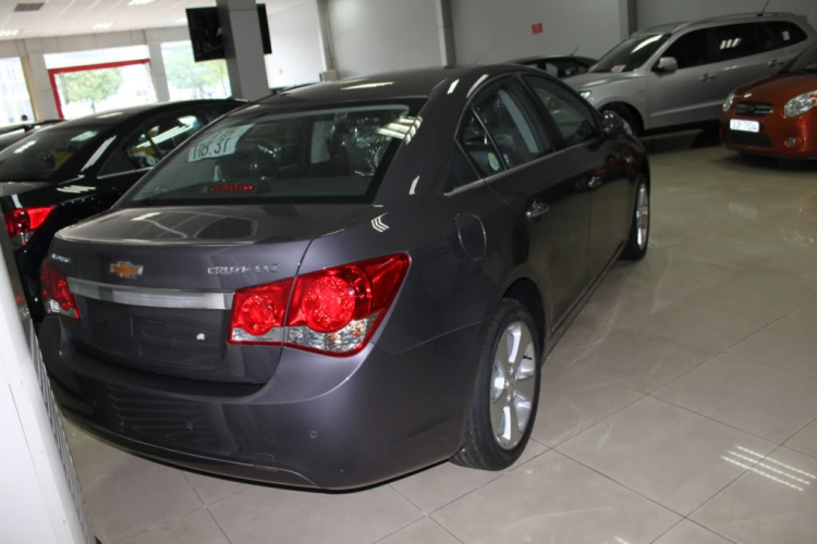 Chevrolet Cruze 1.6AT nhap nguyen chiec. 0909 466 484