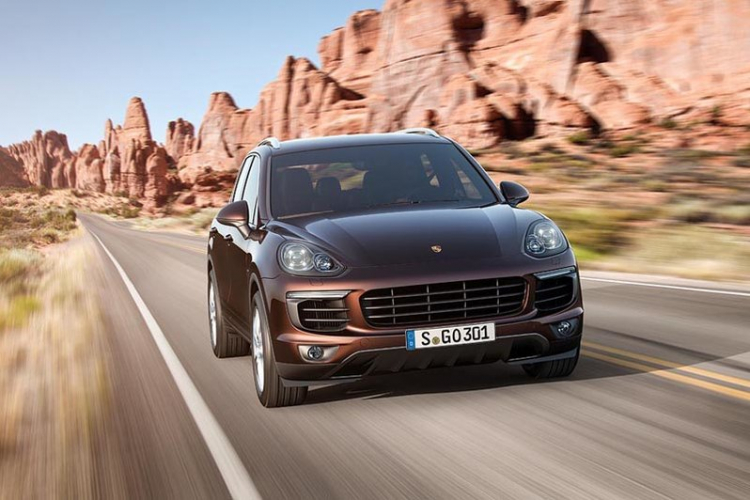 Porsche Cayenne 2015 có giá từ 4,3 tỷ đồng tại Việt Nam