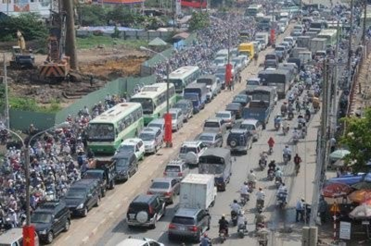 Vượt xe, xin vượt và nhường cho vượt: Văn hóa và Luật pháp. Vượt xe, xin vượt và nhường cho vượt: Văn hóa và Luật pháp.