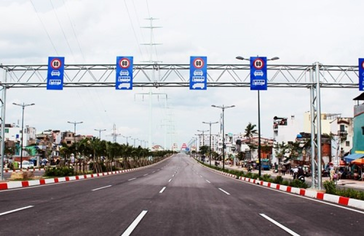 Vượt xe, xin vượt và nhường cho vượt: Văn hóa và Luật pháp. Vượt xe, xin vượt và nhường cho vượt: Văn hóa và Luật pháp.
