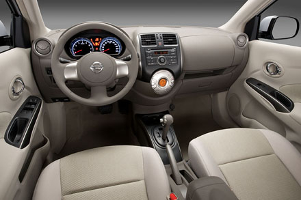 Nissan-Sunny-India-Interiors-dfe87.jpg