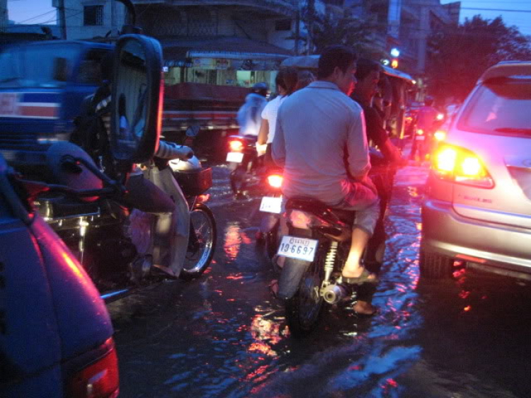 PHNOMPENH AUTO'S ACCESSORY MARKET- C.H PREVIA khám phá thiên đường Phụ tùng CPC.